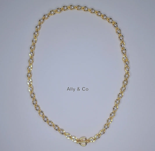 Hammered cable _ Pearl beads Necklace